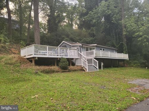 3325 First St, PORT REPUBLIC, MD, 20676-2376 | Card Image