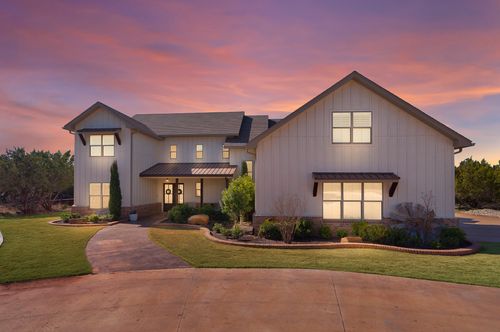 622 Ranch Rd, Buffalo Gap, TX, 79508-1107 | Card Image