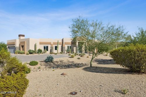 8827 S Santa Elizabeth Dr, Goodyear, AZ, 85338-7014 | Card Image