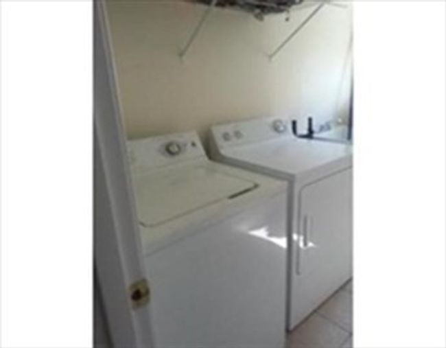 2 - 114 Lake St, Condo with 3 bedrooms, 1 bathrooms and 2 parking in Arlington MA | Image 16