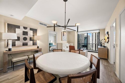 unit-2110-801 S Miami Ave, Miami, FL, 33130-4529 | Card Image