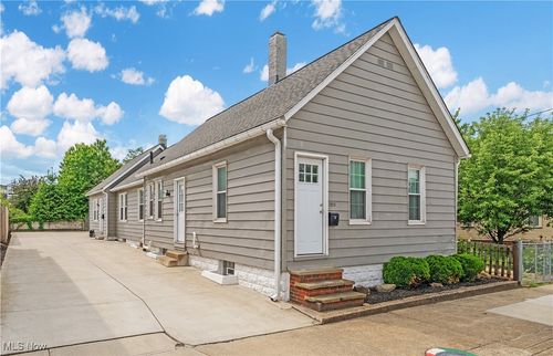 b-1276 W 67th St, Cleveland, OH, 44102-2002 | Card Image