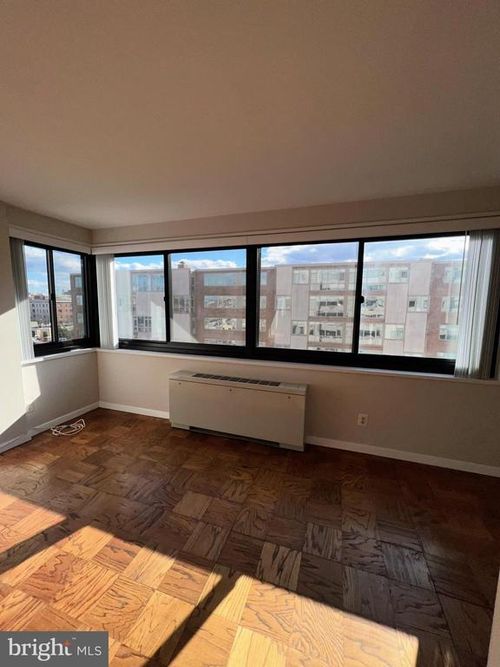 apt-811-1601 18th St Nw, WASHINGTON, DC, 20009-2518 | Card Image