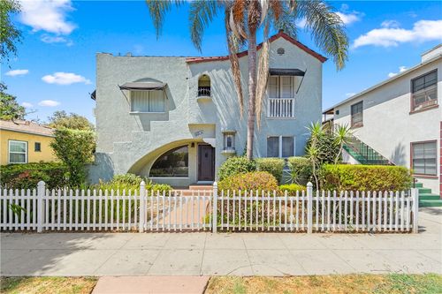 2109 Chestnut Ave, Long Beach, CA, 90806-4651 | Card Image