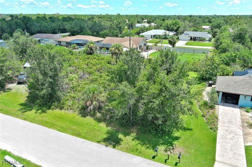 7296 Skycrest St, ENGLEWOOD, FL, 34224-2301 | Card Image