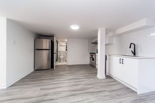 lower-1412 Major Oaks Rd, Pickering, ON, L1X2T2 | Card Image