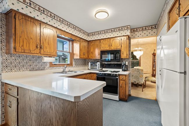 620 W 58 Th St, House other with 3 bedrooms, 3 bathrooms and 2 parking in Westmont IL | Image 11