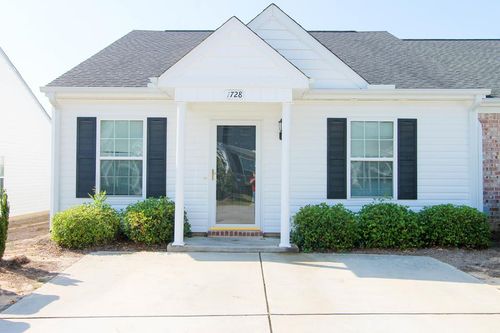 1728 Elizabeth St, Augusta, GA, 30909-6742 | Card Image