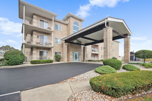 apt-3b-18215 Wentworth Ave, Lansing, IL, 60438-3184 | Card Image