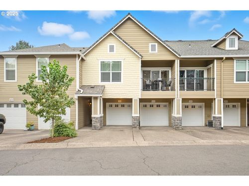 3565 Summerlinn Dr, West Linn, OR, 97068-5196 | Card Image