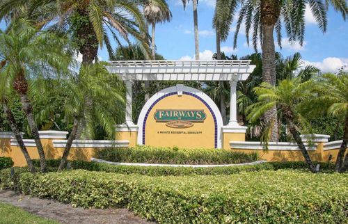 5060 Fairways #312 Circle, VERO BEACH, FL, 32967 | Card Image