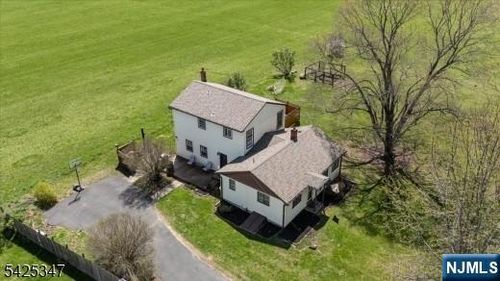 938 Maple Ave, Newton, NJ, 07860-4404 | Card Image