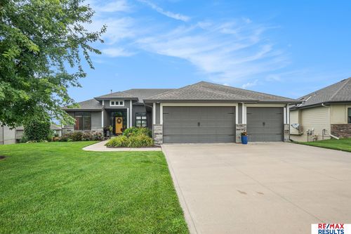 2302 N 178th St, Omaha, NE, 68116-2255 | Card Image
