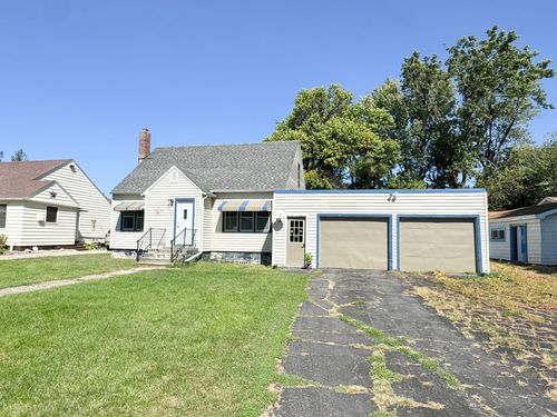 207 E Duroe St, Jeffers, MN, 56145-4017 | Card Image