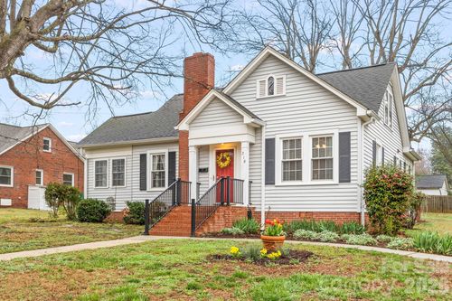 218 Queen Anne Rd, Salisbury, NC, 28144-6150 | Card Image