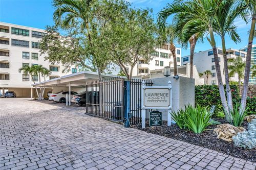 ph3-101 Sunset Dr, Sarasota, FL, 34236-5573 | Card Image