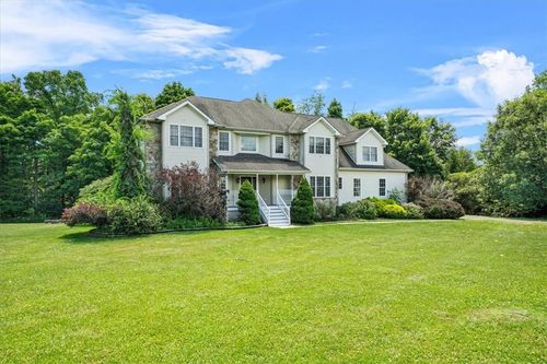 8 Bristol Drive, Hamptonburgh, NY, 10941 | Card Image