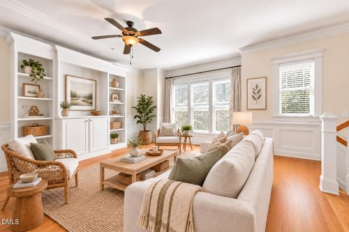 229 Rose Walk Ln, Carrboro, NC, 27510-5579 | Card Image