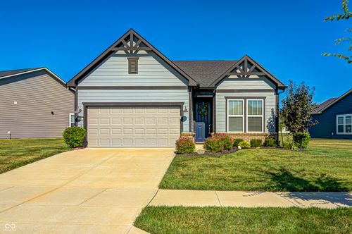 2552 Old Rosebud Ln, Westfield, IN, 46074-7476 | Card Image