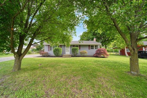 1321 Michael Dr, Jackson, MI, 49202-1031 | Card Image