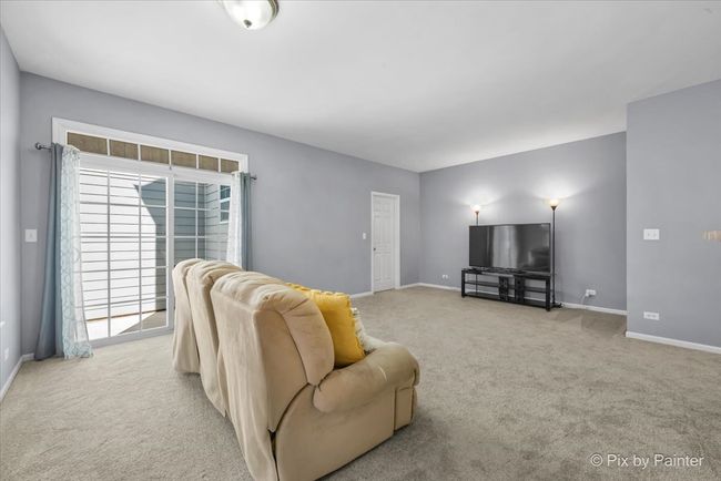 292 Longview Dr, House other with 3 bedrooms, 3 bathrooms and 2 parking in Elgin IL | Image 10
