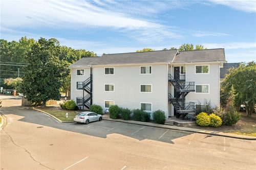 apt-b103-557 W Glenn Ave, Auburn, AL, 36832-7638 | Card Image