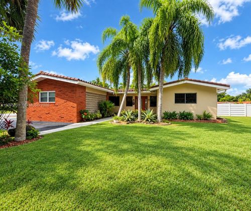 604 N Crescent Dr, Hollywood, FL, 33021-6008 | Card Image