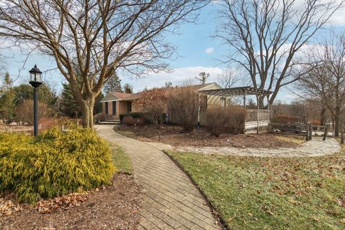 635 Signal Hill Rd, North Barrington, IL, 60010-1962 | Card Image