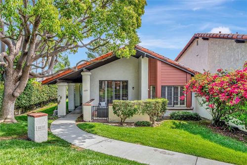 6225 Riviera Cir, Long Beach, CA, 90815-4780 | Card Image