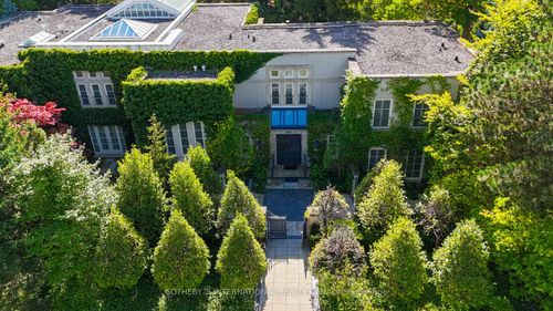 241 Strathallan Wood, North York, ON, M5N1T5 | Card Image