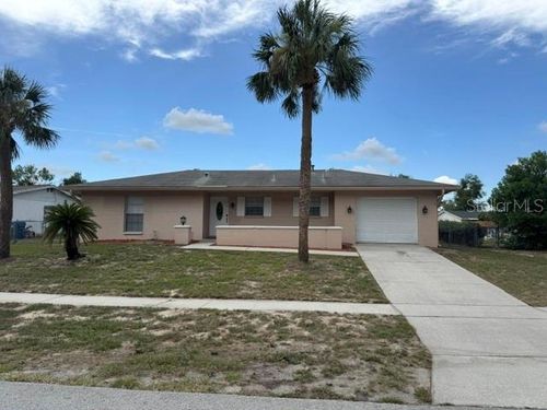 4507 Yorkshire Ave, Spring Hill, FL, 34609-1755 | Card Image