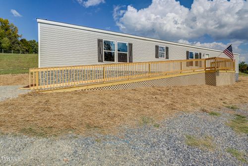 1295 Highway 19 E, Bluff City, TN, 37618-4359 | Card Image