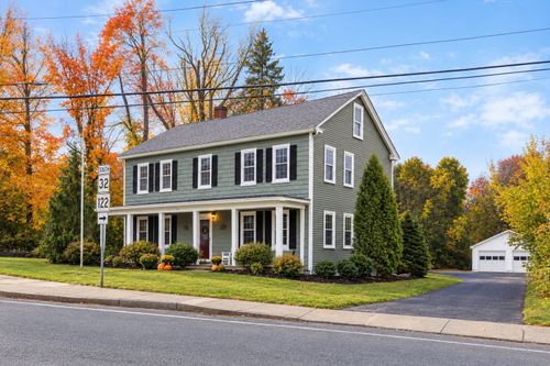 50 Pleasant St, Barre, MA, 01005-9336 | Card Image