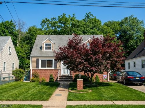 1255 Tuxedo Sq, Teaneck, NJ, 07666-5916 | Card Image