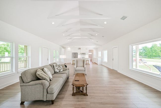 CR400 - 4294 Brazos River Rd, House other with 3 bedrooms, 2 bathrooms and 3 parking in Freeport TX | Image 20