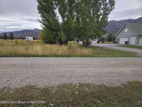492 Blue Lake Circle, Alpine, WY, 83128 | Card Image
