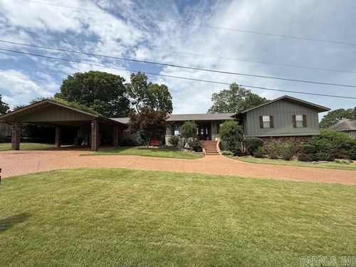 825 Dennison Hts, Southside, AR, 72501-8942 | Card Image