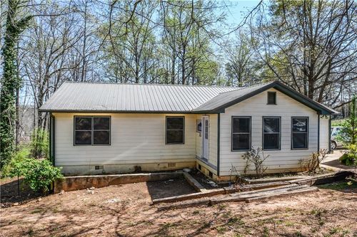 4713 Union Church Rd, flowery branch, GA, 30542-3662 | Card Image