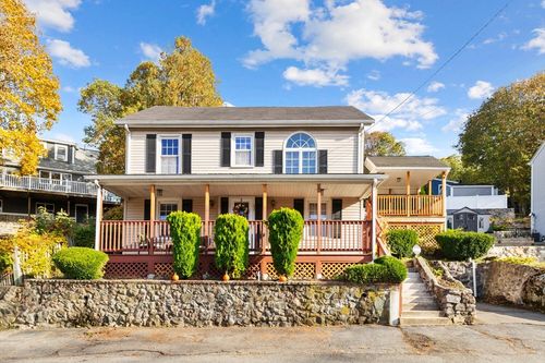 33 Springdale Ave, Saugus, MA, 01906-2655 | Card Image