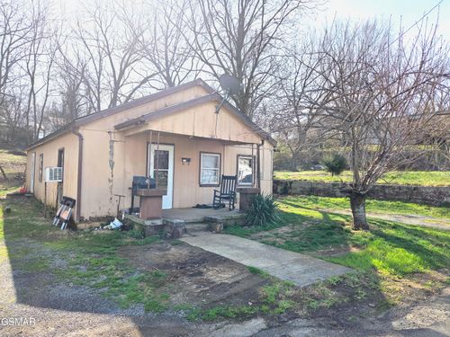 408 Prospect Avenue, Newport, TN, 37821 | Card Image