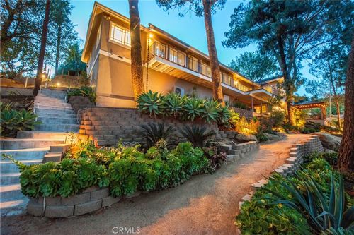 22757 Plummer St, Chatsworth, CA, 91311 | Card Image