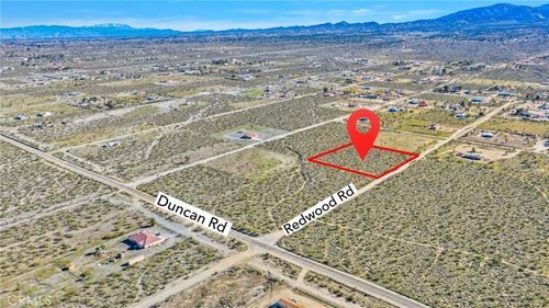 11982 Redwood Rd, Pinon Hills, CA, 92372 | Card Image