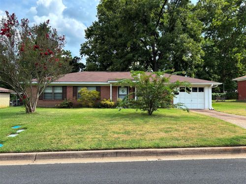116 Clearview Dr, Palestine, TX, 75803-5616 | Card Image