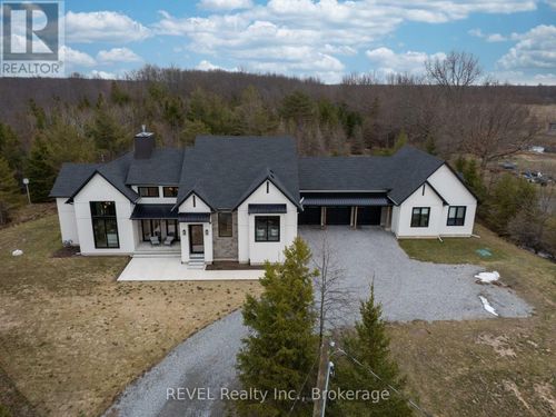 3901 White Rd, Port Colborne, ON, L3K5V5 | Card Image