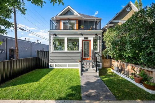 410 11 Ave Ne, Calgary, AB, T2E0Z3 | Card Image