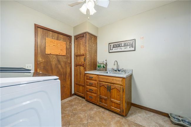 1836 N 4 Th St, House other with 5 bedrooms, 2 bathrooms and null parking in Neodesha KS | Image 29