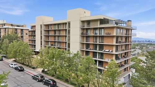 602-910 Donner Way, Salt Lake City, UT, 84108-4121 | Card Image