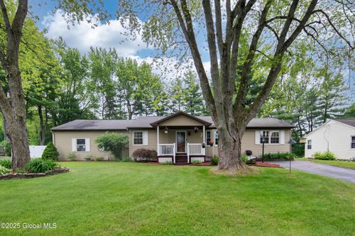 12 Lincoln Dr, Schenectady, NY, 12302-4507 | Card Image
