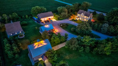 10617 E 2950 North Rd, Blackstone, IL, 61313-9628 | Card Image