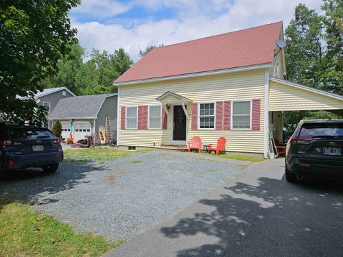 115 Hollow Dr, White River Junction, VT, 05001-8176 | Card Image
